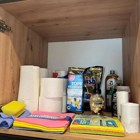 公寓 1,5-zimmer, Ausgestattet, 4 Pers, Souterrain, Self Check-in, Parkplatz, Netflix & Amazon Prime